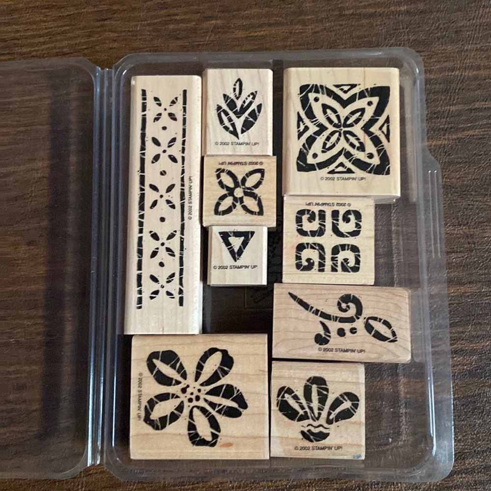 STAMPIN' UP! Bundle 3 sets to save 30%! Gorgeous Flowers (9 Stamps)